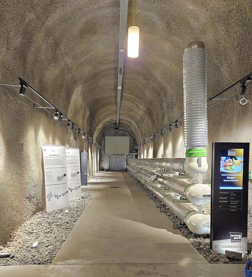 Brünnig-Indoor exhibition